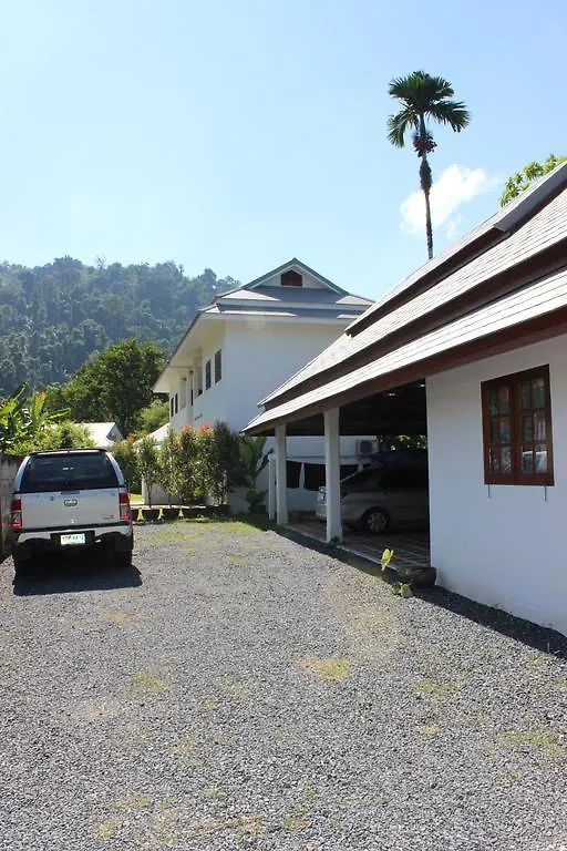 Villa Colina Khao Lak Rooms And Bungalows - Adults Only